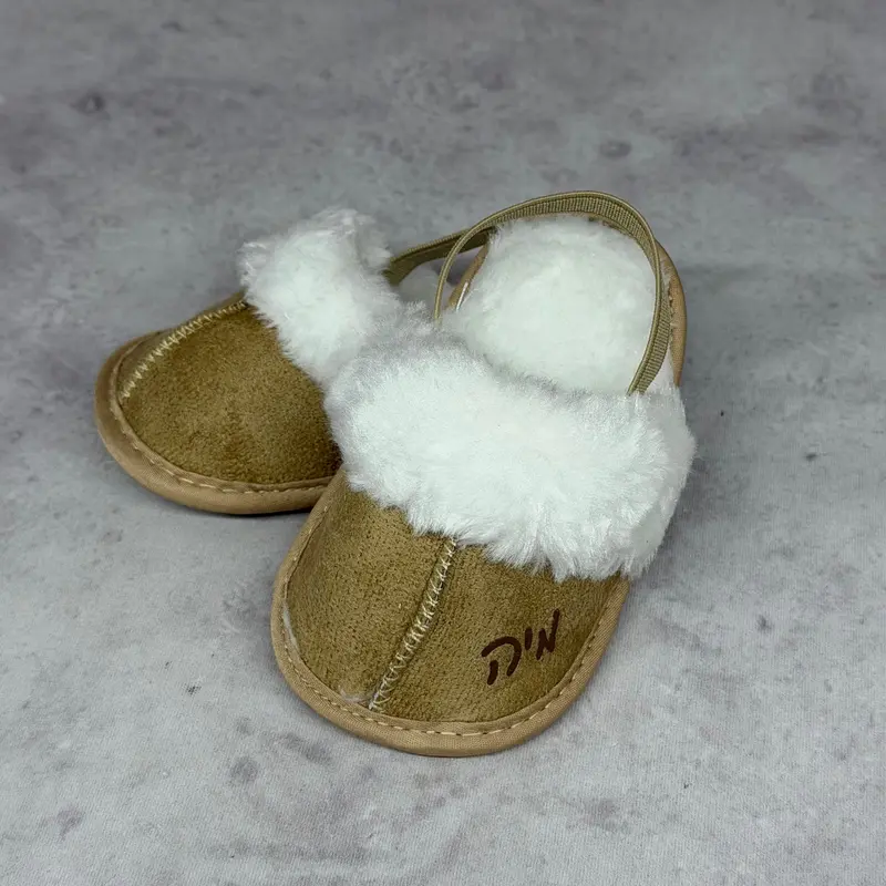 נעליים לתינוקת